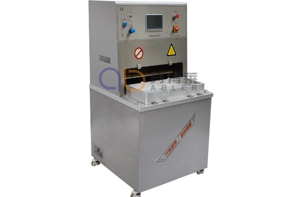 华体汇网狼堡赞助商有哪些吸塑盒恒温热合机一台有几个模具,要额外收费吗